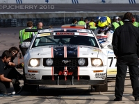 mustang01